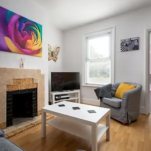 Market Street 5 Min Walk To Town Centre Holiday home